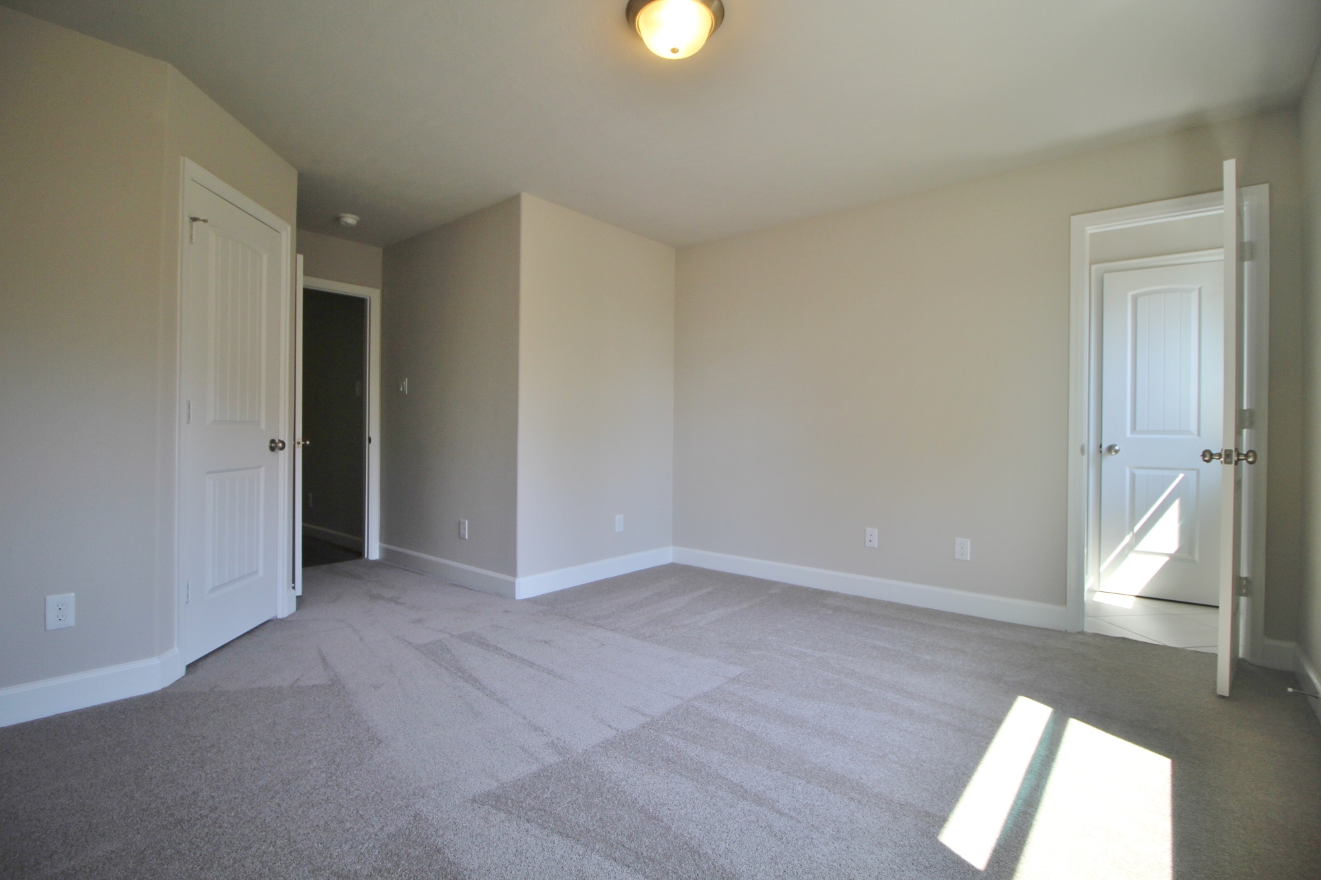 Bordeaux Bedroom