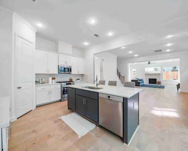 Barcelona Kitchen - 2 Story House Plans in Houston TX