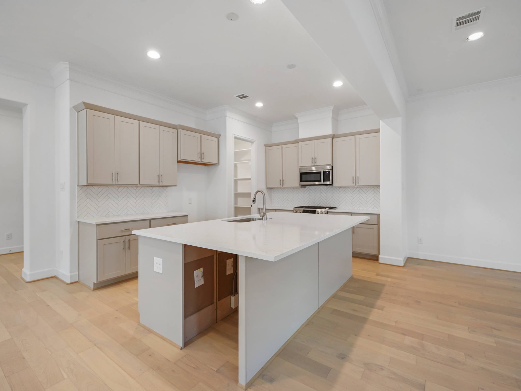 Lisbon Kitchen - 2 Story House Plans in Houston TX
