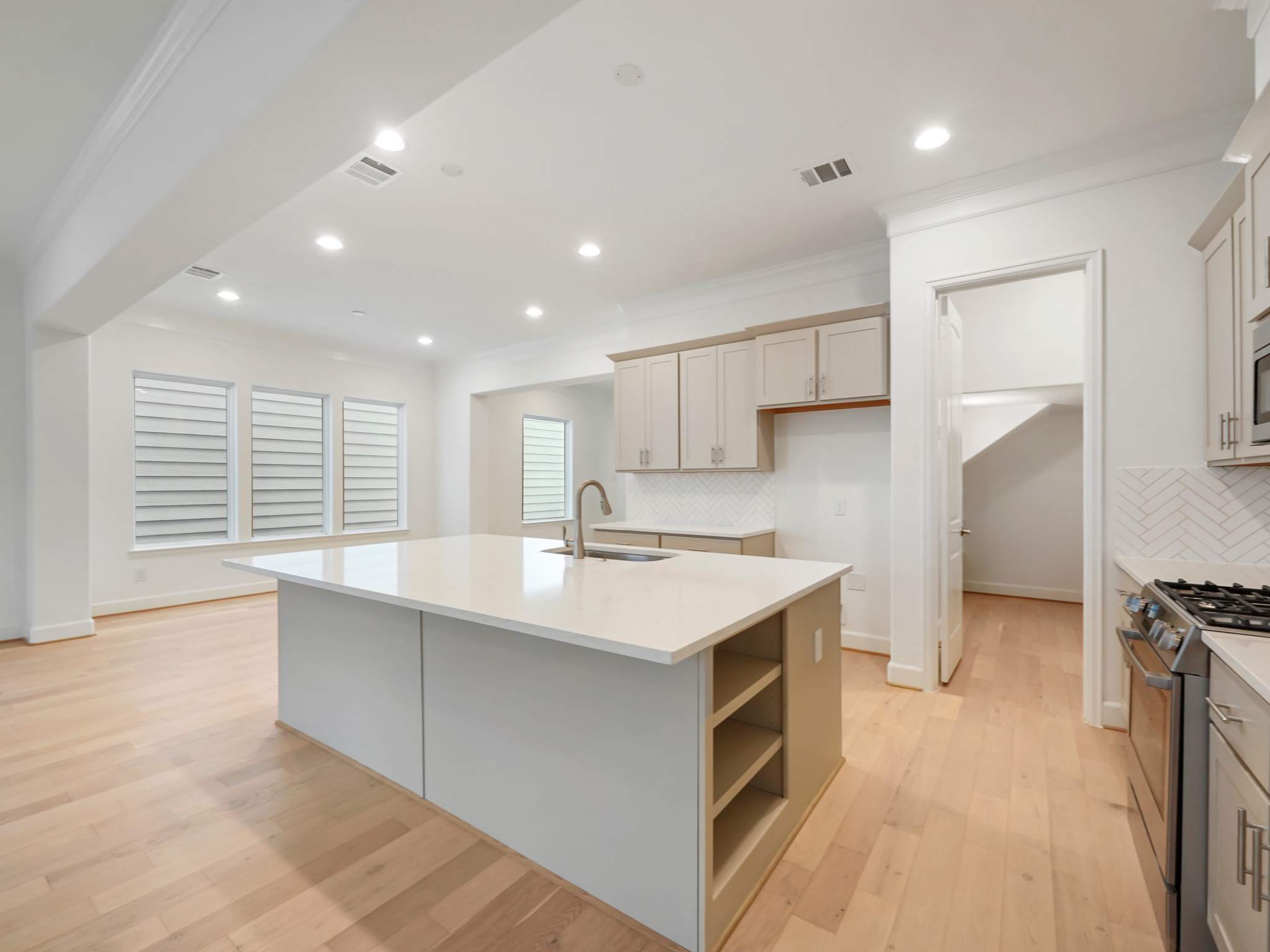 Lisbon Kitchen - 2 Story House Plans in Houston TX