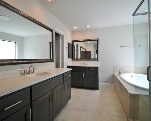 Master Bathroom Design by Sandcastle Homes