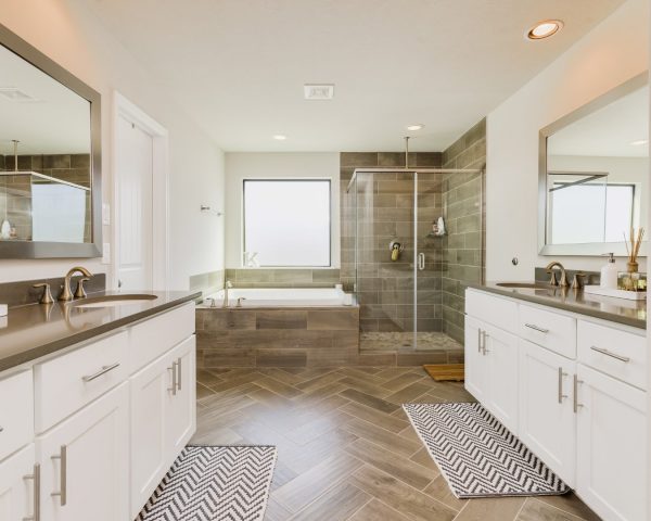 Master Bathroom Design by Sandcastle Homes