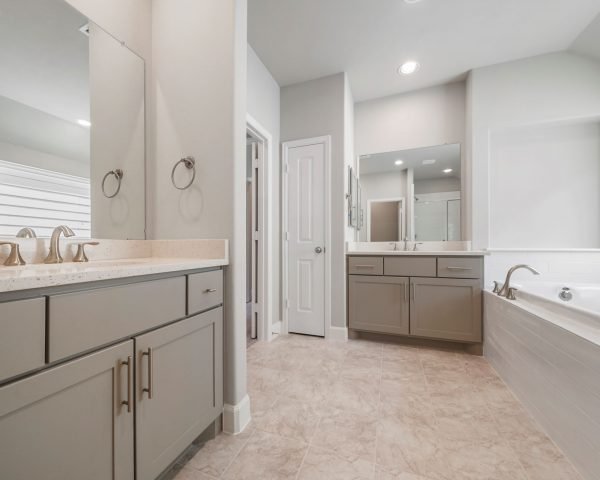 Homes in Garden Oaks Houston