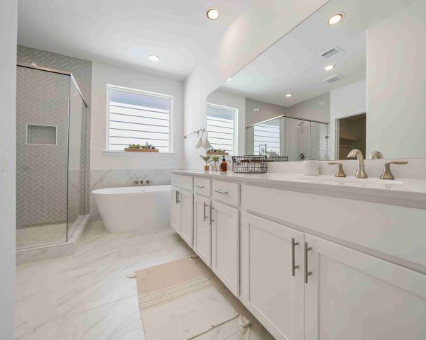 Monterrey Primary Ensuite - 2 Story House Plans in Houston TX