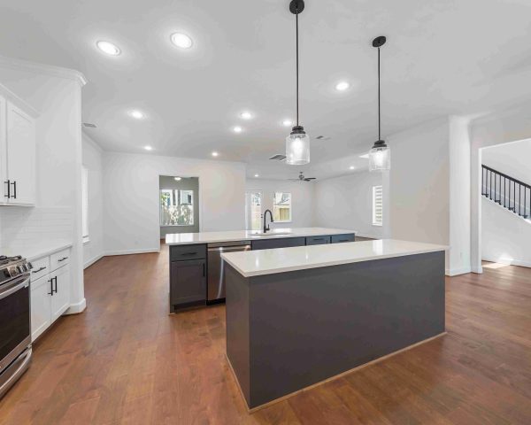 Warwick - 2 Story House Plans in Houston TX