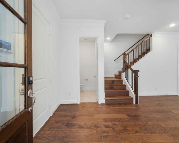 Amsterdam Entry - 2 Story House Plans In Houston TX