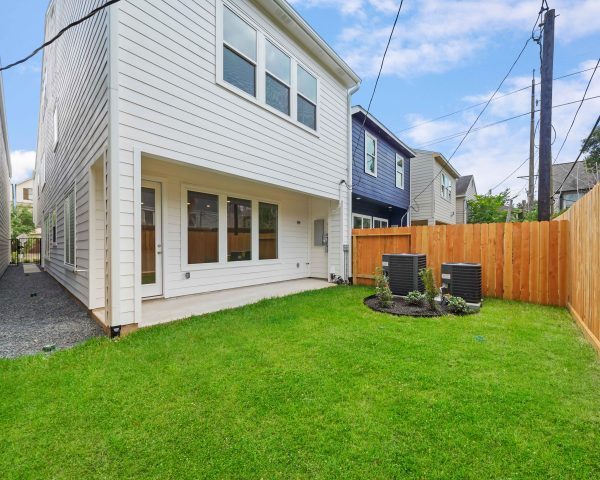 Amsterdam Exterior - 3 Story House Plans In Houston TX